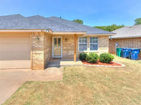 613 SE 26th St, Oklahoma City, OK 73129
