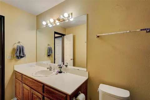 Bath - 3201 Walnut Rd, Norman, OK 73072 photo 8 of 8