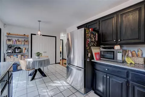 Kitchen - 3201 Walnut Rd, Norman, OK 73072 photo 8 of 8