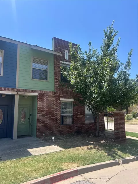 2109 Houston St, Norman, OK 73071