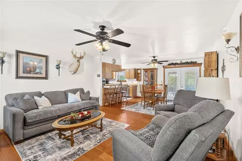 Living - 614 Circle Dr, Watonga, OK 73772 photo 2 of 2