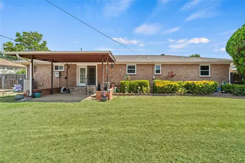 Exterior - 614 Circle Dr, Watonga, OK 73772 photo 6 of 12