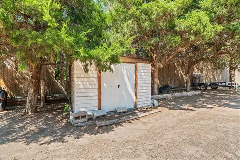 Exterior - 614 Circle Dr, Watonga, OK 73772 photo 11 of 12