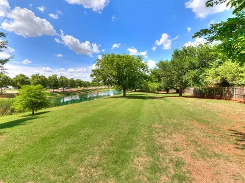 Exterior - 14908 Marbleleaf Dr, Edmond, OK 73013 photo 9 of 9