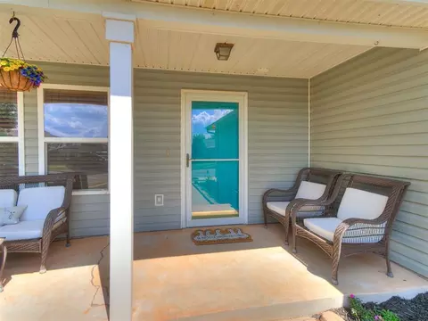 Exterior - 14908 Marbleleaf Dr, Edmond, OK 73013 photo 3 of 9