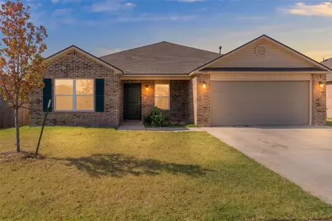 526 SE 3rd Ter, Newcastle, OK 73065