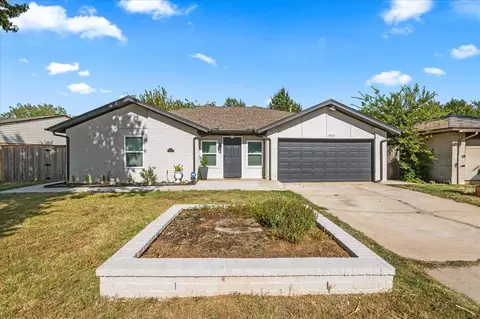 8712 N Mcmillan Ave, Oklahoma City, OK 73132
