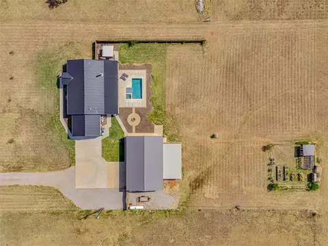 6829 NE Mustang Rd, Piedmont, OK 73078