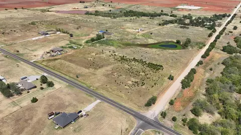 3740 N Piedmont Rd, Piedmont, OK 73078