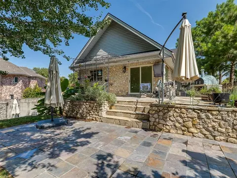 Exterior - 10 Rustic Hills St, Norman, OK 73072 photo 4 of 13