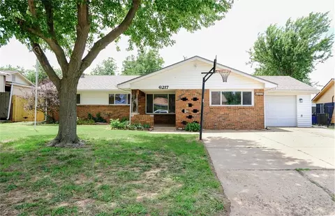 621 Reeves Ct, Oklahoma City, OK 73122