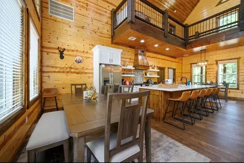 Dining - 145 Hackberry Flats Trl, Broken Bow, OK 74728 photo 2 of 2