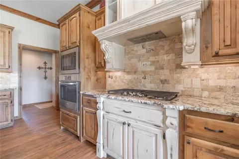 Kitchen - 600 Hannah Dr, Tuttle, OK 73089 photo 4 of 7