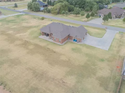 View/Area - 600 Hannah Dr, Tuttle, OK 73089 photo 2 of 2