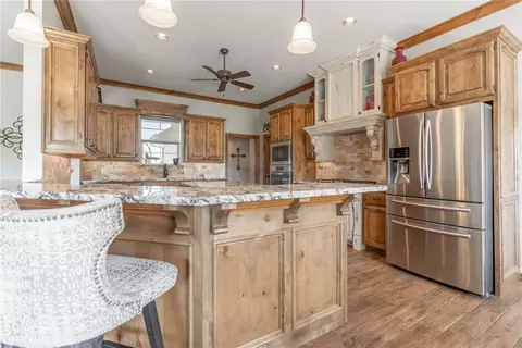 Kitchen - 600 Hannah Dr, Tuttle, OK 73089 photo 2 of 7