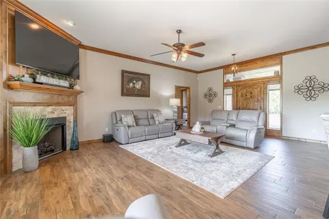 Living - 600 Hannah Dr, Tuttle, OK 73089 photo 1 of 4