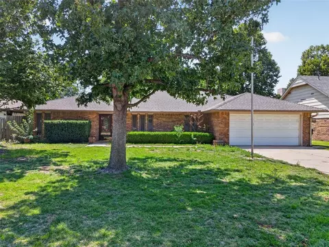 13309 Green Valley Dr, Oklahoma City, OK 73120