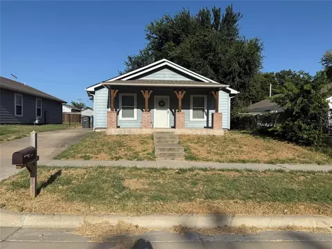 725 N Quincy Ave, Tulsa, OK 74106