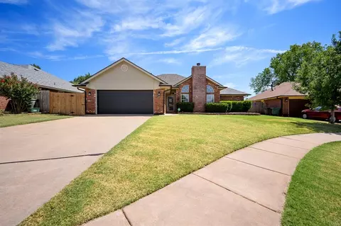 1800 Dodge Trl, Edmond, OK 73003