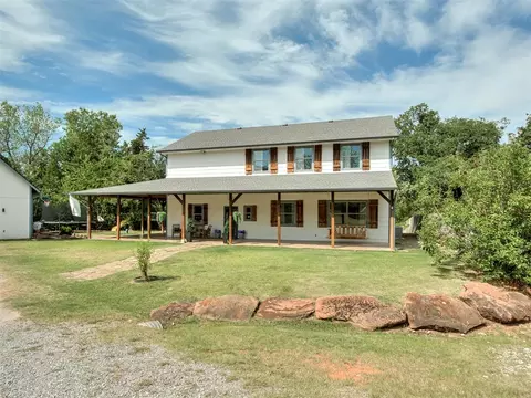 11075 Cindy Ln, Guthrie, OK 73044