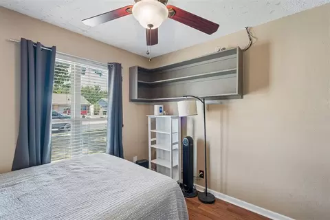 Bedroom - 1802 Barb Dr, Norman, OK 73071 photo 6 of 8