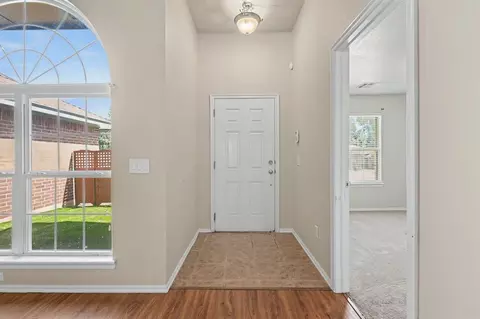 Entry Way - 413 Bent Tree Rd, Noble, OK 73068 photo 1 of 2