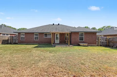 Other - 413 Bent Tree Rd, Noble, OK 73068 photo 6 of 8