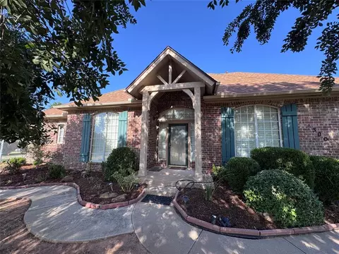 Undisclosed, Edmond, OK 73025