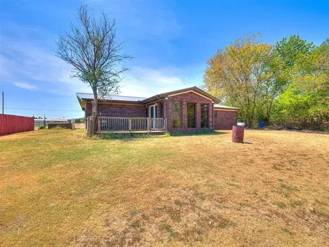 Other - 245 E Riddle Rd, Chickasha, OK 73018 photo 6 of 11