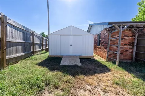 Other - 304 Jarman Cir, Mcloud, OK 74851 photo 6 of 6