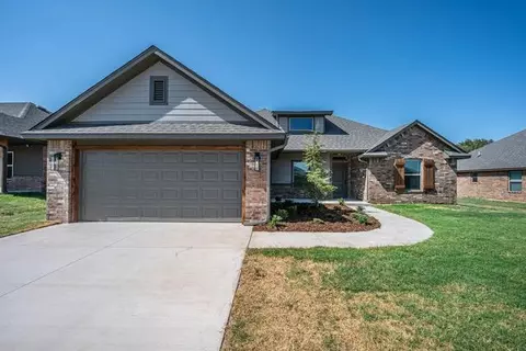 2009 W Flintlock Way, Mustang, OK 73064