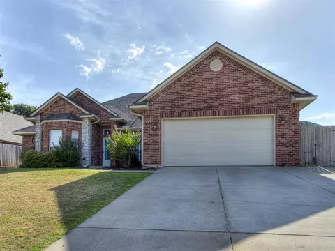 1980 Leslie Beachler Ln, Midwest City, OK 73130