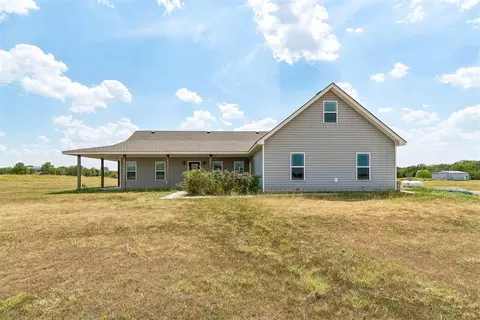 Exterior - 3356 E Maple Rd, Purcell, OK 73080 photo 3 of 5