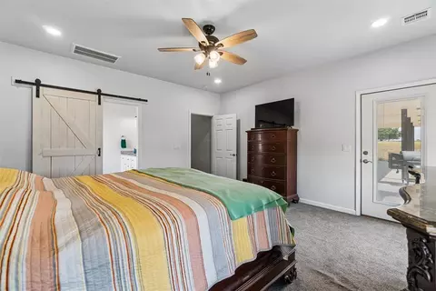 Bedroom - 3356 E Maple Rd, Purcell, OK 73080 photo 3 of 6
