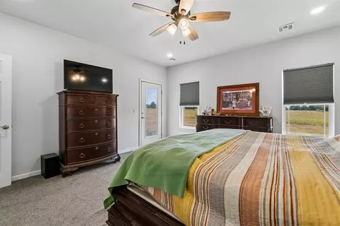 Bedroom - 3356 E Maple Rd, Purcell, OK 73080 photo 4 of 6