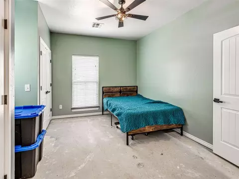 Bedroom - 4608 Shoreside Dr, Tuttle, OK 73089 photo 3 of 5