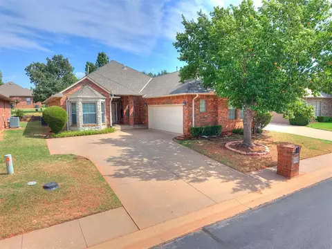 4013 NE 137th St, Edmond, OK 73013