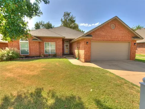 2713 Weymouth Way, Norman, OK 73071