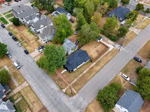 View/Area - 524 E Harrison Ave, Guthrie, OK 73044 photo 3 of 4