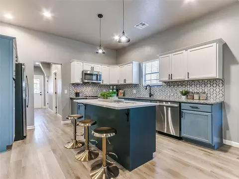 Kitchen - 524 E Harrison Ave, Guthrie, OK 73044 photo 3 of 7