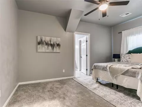 Bedroom - 524 E Harrison Ave, Guthrie, OK 73044 photo 4 of 8
