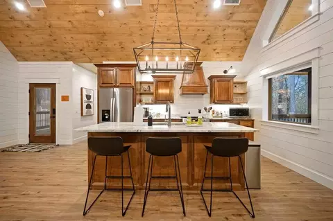 Kitchen - 75 Birch View Ln, Broken Bow, OK 74728 photo 1 of 1