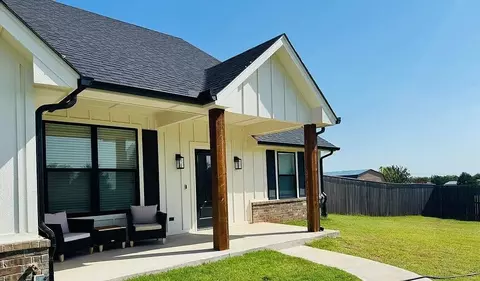 307 Teri Ln, Mcloud, OK 74851 photo 2