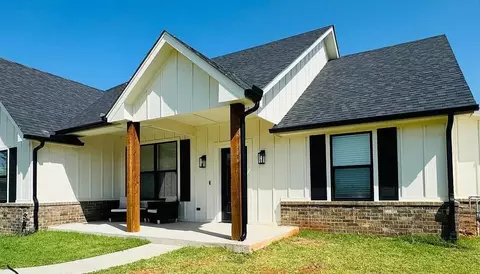 307 Teri Ln, Mcloud, OK 74851 photo 3
