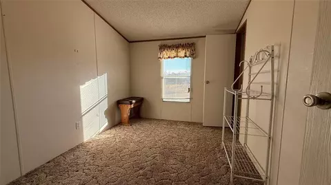 Bedroom - 3000 E Walnut St, Tecumseh, OK 74873 photo 2 of 7