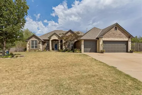 44 NW Cypress St, Piedmont, OK 73078