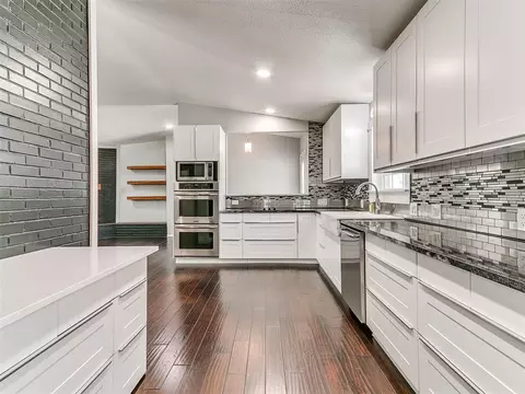 Kitchen - 1415 Aladdin St, Norman, OK 73072 photo 7 of 7