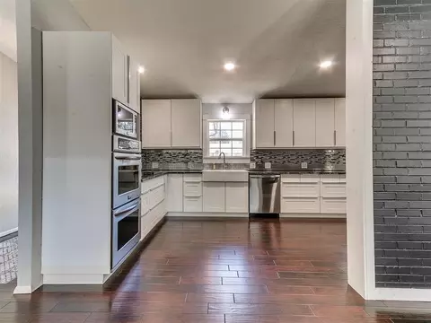 Kitchen - 1415 Aladdin St, Norman, OK 73072 photo 1 of 7