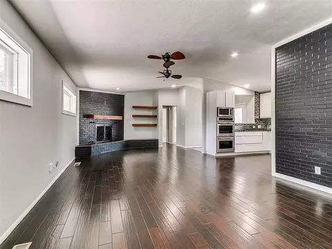 Living - 1415 Aladdin St, Norman, OK 73072 photo 2 of 4