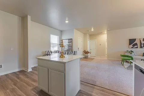 Entry Way - 1719 Elm Cir, Tuttle, OK 73089 photo 1 of 2